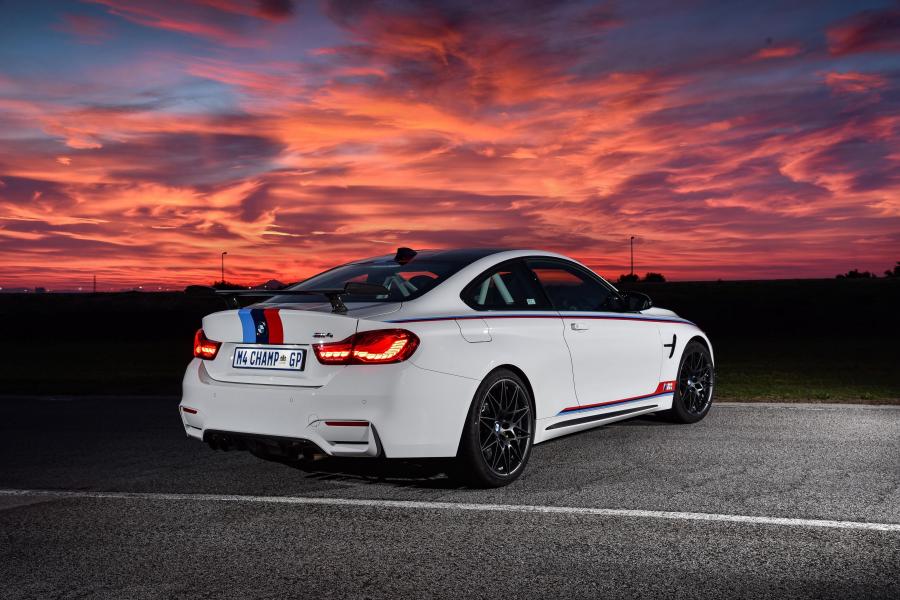 BMW M4 Coupe DTM Champion Edition 2017 года  (ZA) (фото 11 из 40)